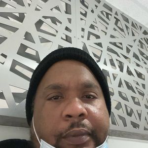 Meet your Posher, Kenneth